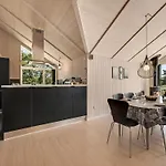 Elina - 600m From The Sea By Interhome