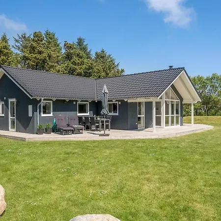 Elina - 600m From The Sea By Interhome Feriehus