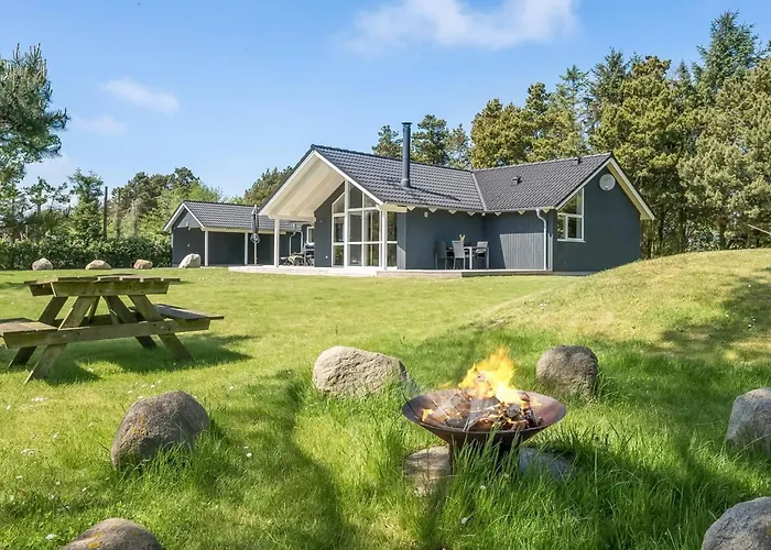 Elina - 600m From The Sea By Interhome Blåvand